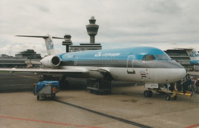 klm fokker 100 schiphol 2001.jpg